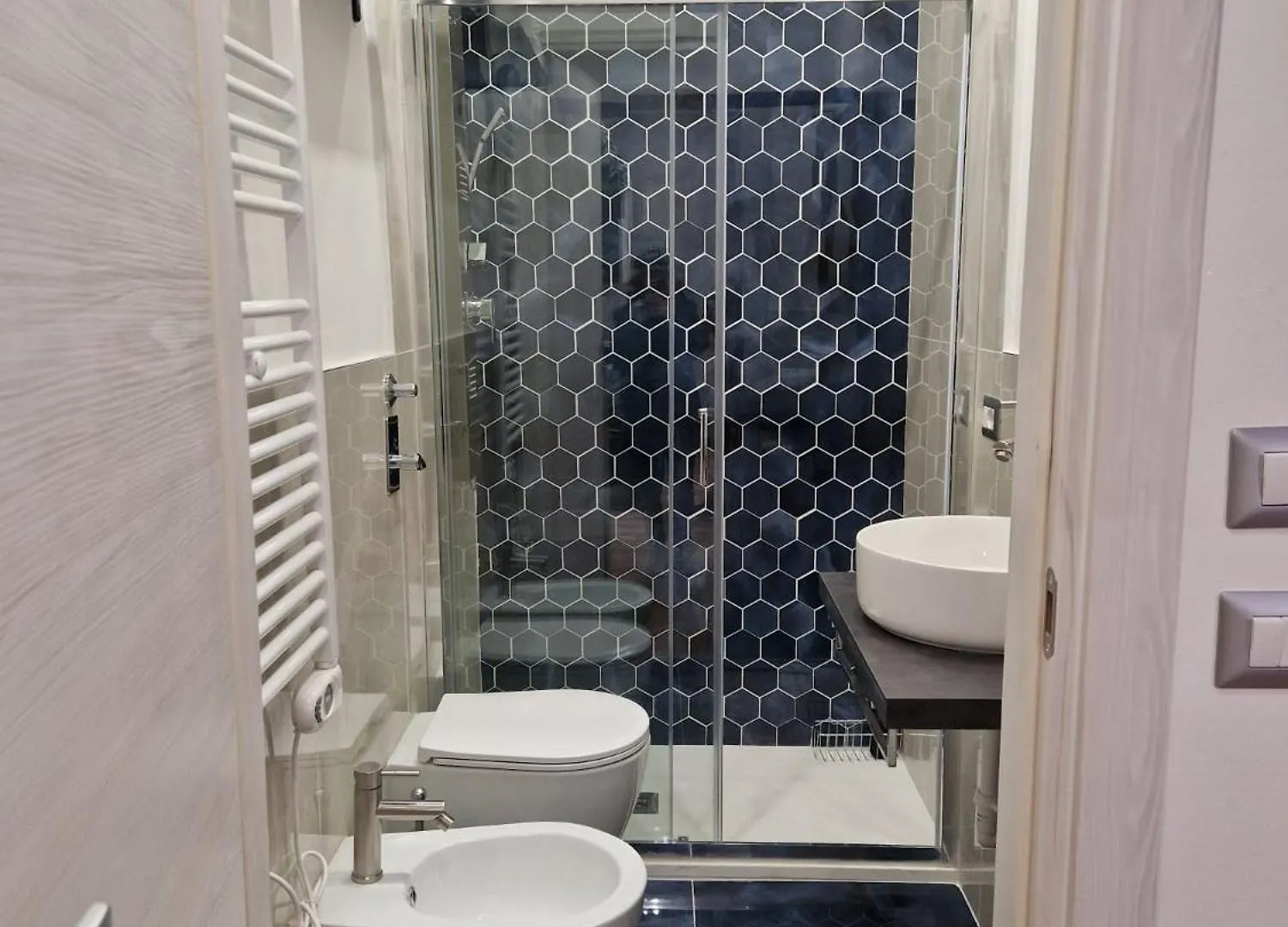 N&Ghomesweethome Canova Accogliente Casa Vacanze - Affari Milaan Appartement