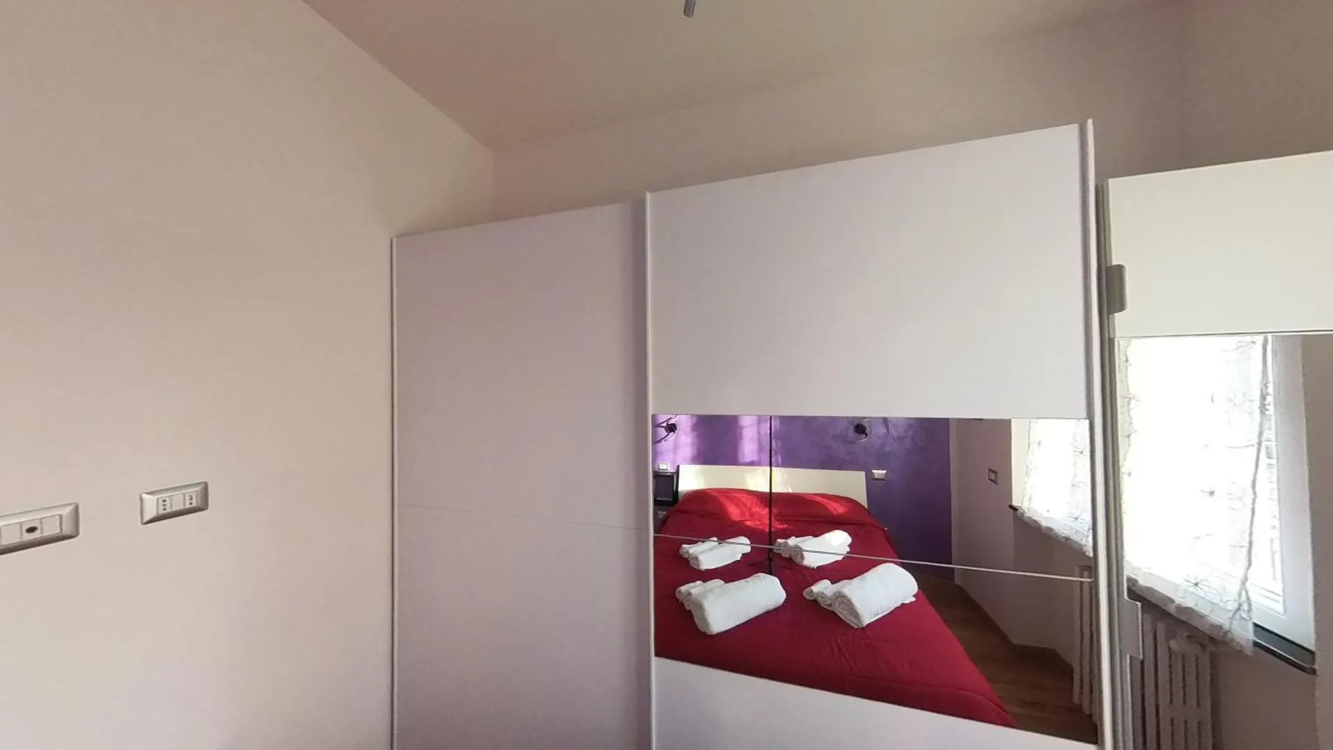 N&Ghomesweethome Canova Accogliente Casa Vacanze - Affari Milan 0*,  Italy