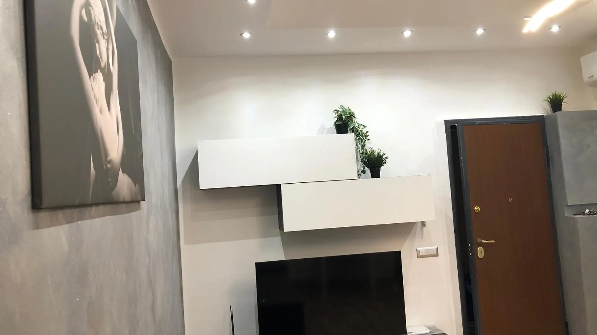 N&Ghomesweethome Canova Accogliente Casa Vacanze - Affari Milan