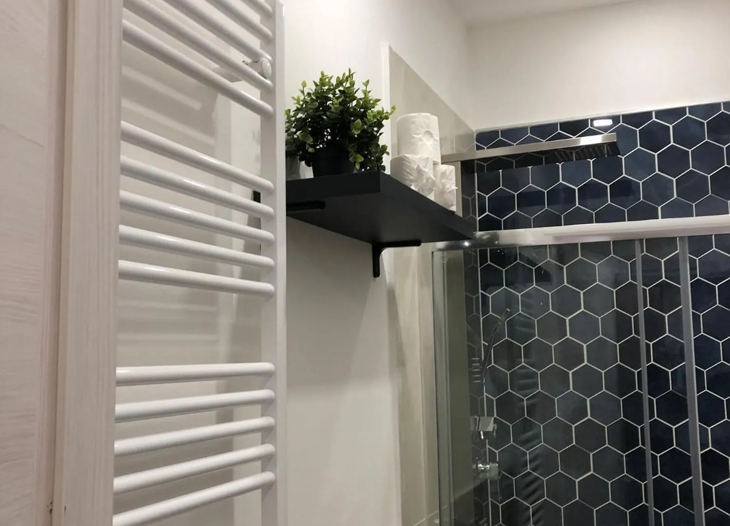 Apartment N&Ghomesweethome Canova Accogliente Casa Vacanze - Affari Milan